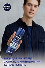 Зволожуючий гель для гоління "Захист та догляд" - NIVEA MEN Moisturising Shaving Gel — фото N3