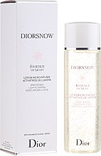 Лосьйон-есенція для сяйва шкіри з мікрогранулами - Christian Dior Diorsnow Essence of Light Brightening Light-Activating Lotion — фото N1