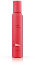 Духи, Парфюмерия, косметика Мусс для волос - Wella Professionals Invigo Color Brilliance Vitamin Conditioning Mousse