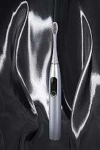 Умная зубная щетка Oclean X Pro Digital Silver, 2 насадки - Oclean X Pro Digital Electric Toothbrush Glamour Silver — фото N12