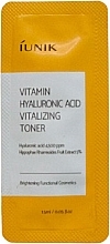 Духи, Парфюмерия, косметика Увлажняющий тонер - iUNIK Vitamin Hyaluronic Acid Vitalizing Toner (пробник)