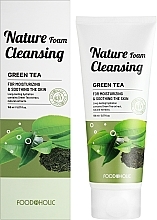 Успокаивающая пенка для умывания с зеленым чаем - Food a Holic Nature Foam Cleansing Green Tea — фото N2