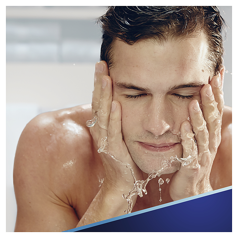 Гель для гоління для чутливої шкіри, з ефектом охолодження - Gillette Series Sensitive Cool Skin Shave Gel for Men — фото N4
