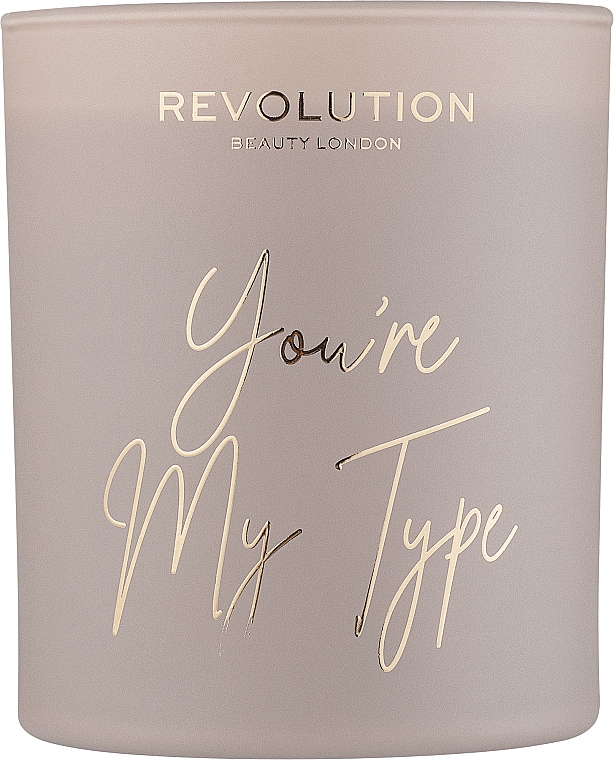 Makeup Revolution Scented Candle You Are My Type - Ароматична свічка — фото N1