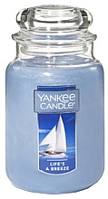 Духи, Парфюмерия, косметика Ароматическая свеча в банке - Yankee Candle Life's A Breeze 