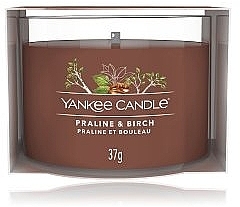 Ароматична свічка у склянці, міні - Yankee Candle Praline & Birch Mini — фото N1