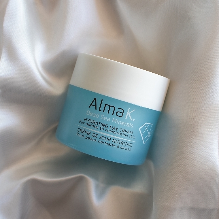 Зволожувальний денний крем для нормальної та комбінованої шкіри - Alma K. Hydrating Day Cream Normal-Combination Skin — фото N4