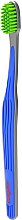 Ультрам'яка зубна щітка для ефективного чищення зубів, синя - Colgate — фото N3