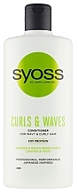Духи, Парфюмерия, косметика Кондиционер для кудрявых и волнистых волос - Syoss Curls & Waves Conditioner With Soi Protein