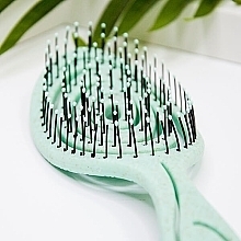 Біорозкладна щітка для волосся, зелена - Yeye — фото N3