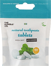 Парфумерія, косметика Таблетки для чищення зубів - The Humble Co Natural Toothpaste Tablets Fresh Mint with Flouride