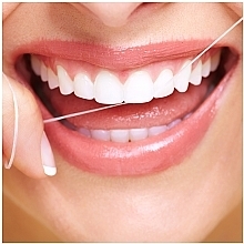 УЦЕНКА Зубная нить «Мятная» - Oral-B Essential Floss * — фото N4