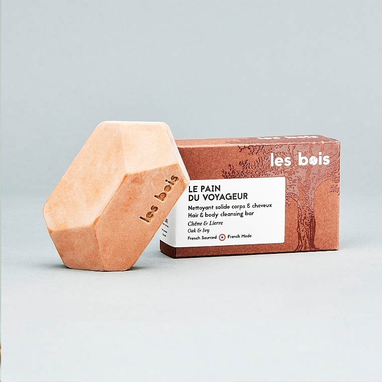Универсальное твердое мыло для тела и волос с экстрактом коры дуба и плюща - Les Bois Le Pain Du Voyageur Oak & Ivy Hair & Body Cleansing Bar — фото N4