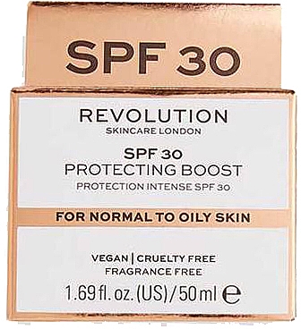 Крем для нормальной и жирной кожи - Revolution Skincare Protecting Boost For Normal To Oily Skin SPF30 — фото N2