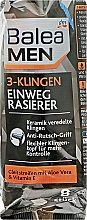 Набор одноразовых станков для бритья на 3 лезвия, 8 шт - Balea Men 3-Klingen Rasierer — фото N1