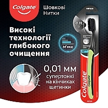 Зубна щітка "Шовкові нитки", м'яка, для захисту ясен, з ковпачком  - Colgate Slim Soft — фото N8