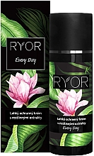 Парфумерія, косметика Захисний легкий крем з рослинними екстрактами - Ryor Every Day