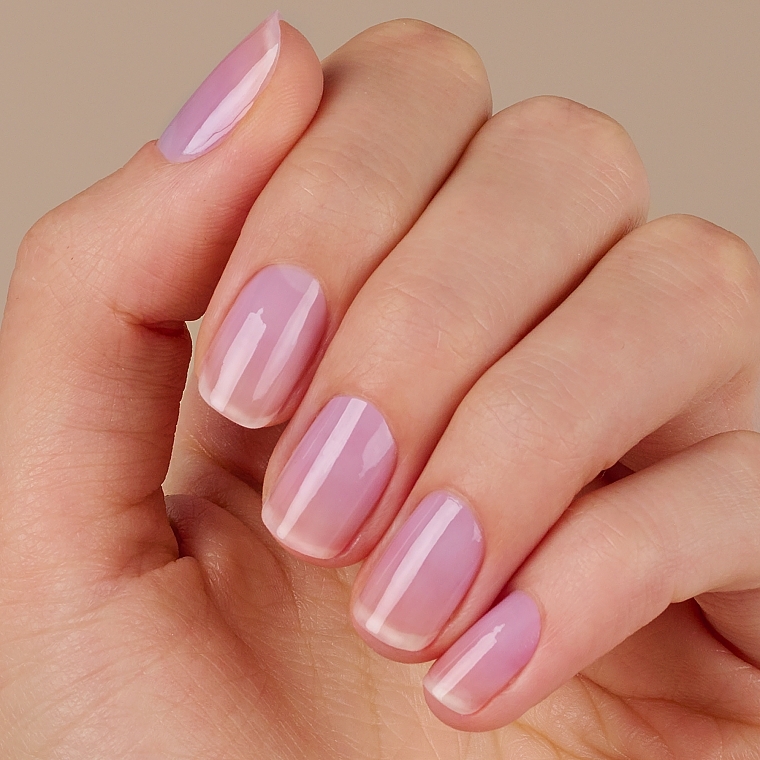 Лак для нігтів - Catrice Glossing Glow Nail Lacquer — фото N5