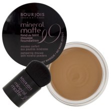 Парфумерія, косметика Крем-мус тональний з мінералами - Bourjois Mineral Matte Mousse 