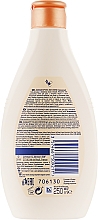 Ухаживающий гель для душа с йогуртом, овсом и медом - Johnson’s® Vita-rich Comforting Body Wash — фото N2