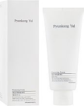 Духи, Парфюмерия, косметика УЦЕНКА Пенка для умывания - Pyunkang Yul Cleansing Foam *