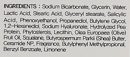 Содовий скраб для обличчя з кислотами й гіалуроновою кислотою - Ekel Daily AHA/BHA/PHA Baking Powder Scrub — фото N4