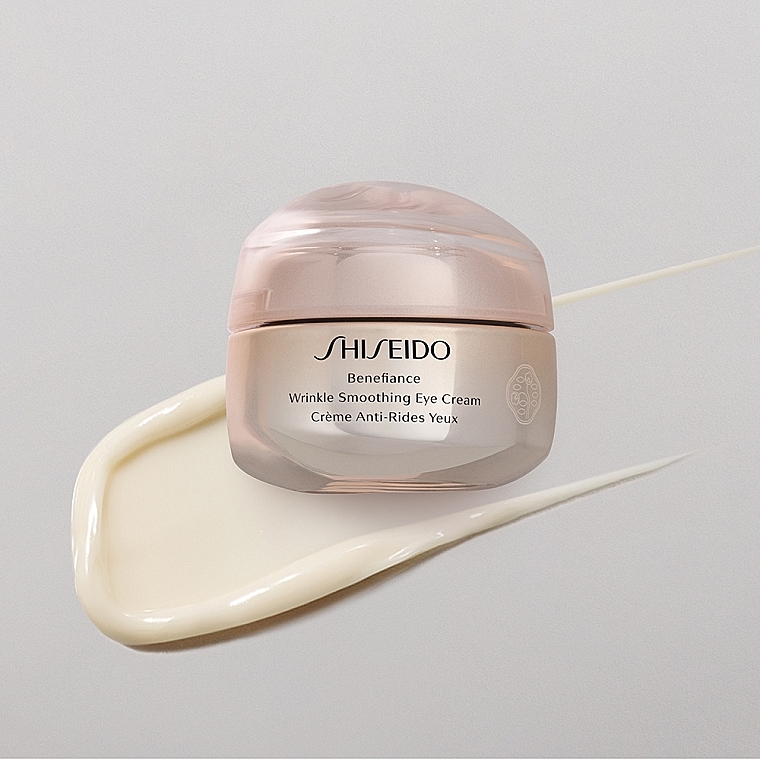 Крем для очей - Shiseido Benefiance Wrinkle Smoothing Eye Cream — фото N4