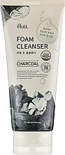 Пінка для вмивання з деревним вугіллям - Ekel Foam Cleanser Charcoal — фото N2