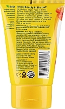 Скраб для обличчя з ензимами - Alba Botanica Natural Hawaiian Facial Scrub Pore Purifying Pineapple Enzyme — фото N2