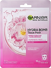 Увлажняющая тканевая маска для лица с сакурой - Garnier Moisture Bomb Sakura Hydrating Face Sheet Mask — фото N1