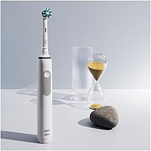 Электрическая зубная щетка + чехол - Oral-B Pro 3 3500 D505.513.3X WT — фото N9