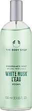 Парфумерія, косметика Парфумований спрей для тіла WHITE MUSK LEAU - The Body Shop White Musk L'eau Fragrance Mist