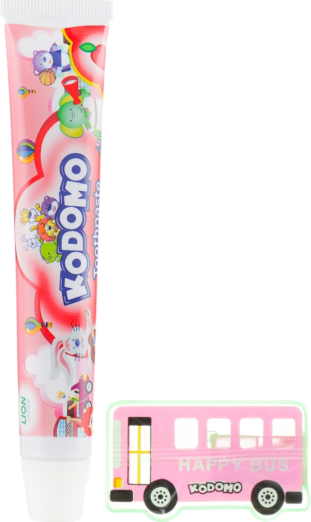Дитяча зубна паста "Суниця", з іграшкою - Kodomo Lion Special Toothpaste For Children Strawberry — фото N2