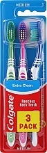 Зубная щетка, средняя, зеленая + розовая + синяя - Colgate Extra Clean Medium — фото N1