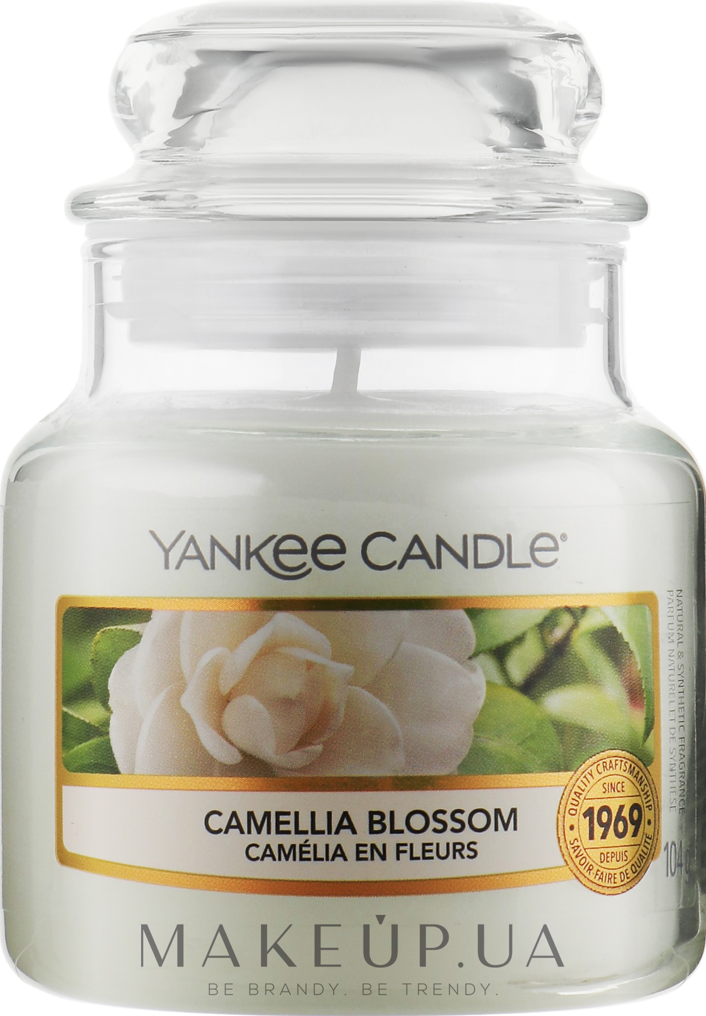 Ароматическая свеча в банке - Yankee Candle Camellia Blossom — фото 104g