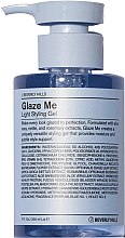 Духи, Парфюмерия, косметика Гель для укладки волос - J Beverly Hills Glaze Me Light Styling Gel