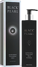 Освіжаюче очищуюче молочко - Sea Of Spa Black Pearl Age Control Refreshing Cleansing Milk For All Skin Types — фото N2