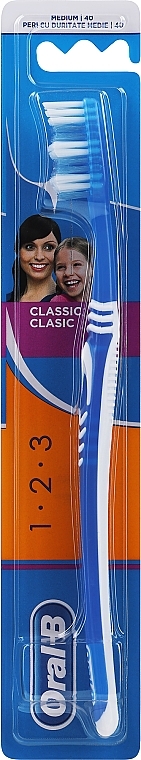Зубна щітка, 40 середня, темно-синя - Oral-B 3-Effect Classic — фото N1