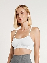 Парфумерія, косметика Безшовний топ для жінок "CAMI TOP", white - Giulia