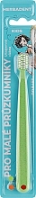 Духи, Парфюмерия, косметика Зубная щетка детская, ультра мягкая, от 0-6 лет, зеленая - Herbadent Toothbrush