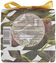 Мыло "Плющ и гвоздика" - Nesti Dante Gli Officinali Ivy and Clove Soap — фото N2