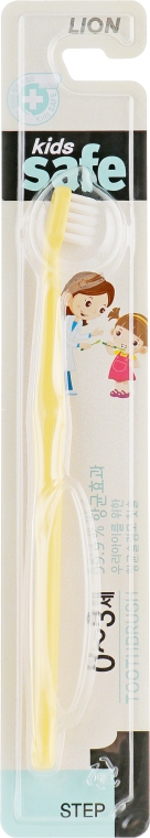 Зубна щітка дитяча з наносрібним покриттям, від 0 до 3 років, жовта - CJ Lion Kids Safe — фото N1