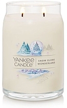 Ароматическая свеча в банке на два фителя - Yankee Candle Snow Globe Wonderland Large Glass Candle — фото N2