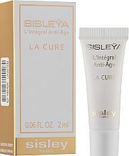 Антивозрастная эмульсия для лица - Sisleya l`integral La Cure (пробник) — фото N2