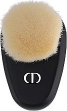 Парфумерія, косметика Пензель кабукі для для щільного покриття - Dior Backstage Face Brush 18