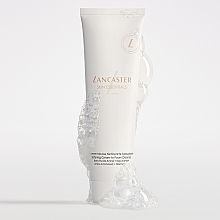 Крем-пенка для умывания - Lancaster Skin Essentials Softening Cream-to-Foam Cleanser — фото N2