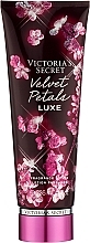 Парфумерія, косметика Парфумований лосьйон для тіла - Victoria's Secret Velvet Petals Luxe Body Lotion