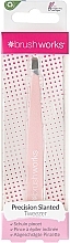 Пінцет зі скошеним краєм, рожевий - Brushworks Precision Slanted Tweezers — фото N1