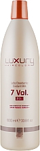 Парфумерія, косметика Молочний Оксидант - Green Light Luxury Haircolor Oxidant Milk 2.1% 7 vol.