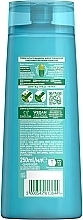 Очищувальний шампунь проти лупи для волосся, схильного до жирності - Garnier Fructis Shampoo Anti-dandruff — фото N2